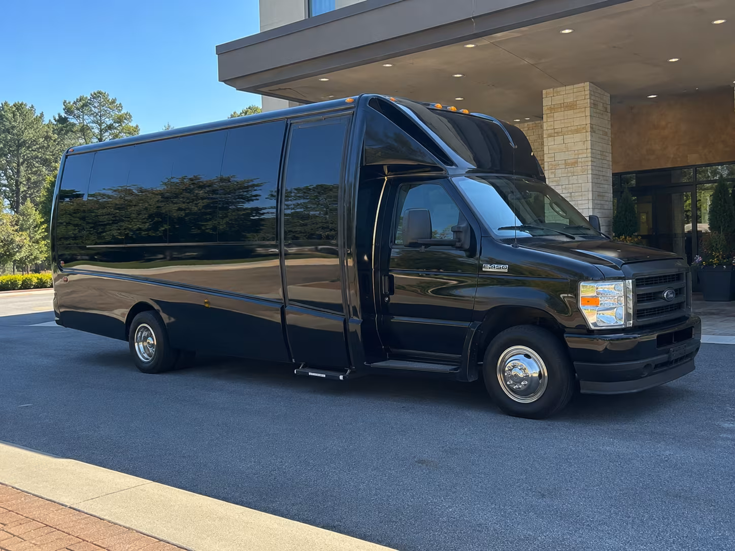 apex long distance transportation