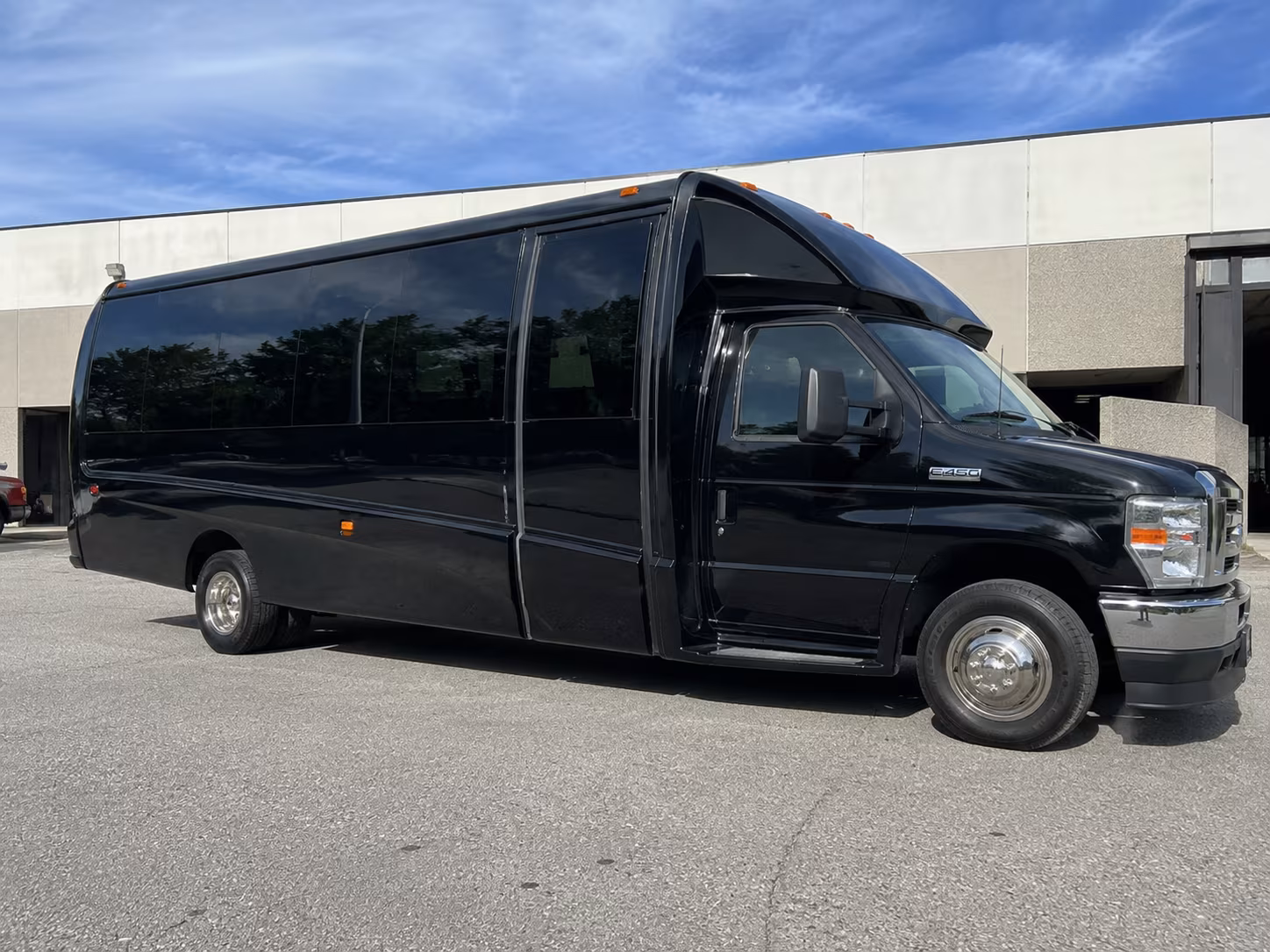 concert bus rentals to koka booth amphitheatre and cary venues