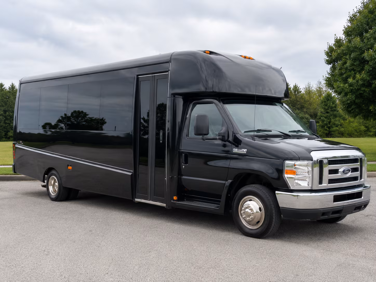 museum and science center field trip buses for apex schools
