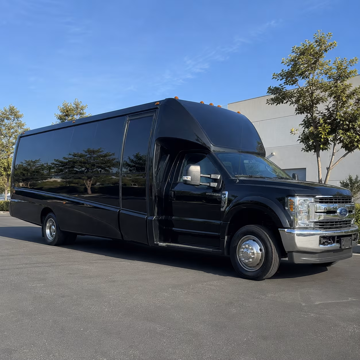 party buses to red hat amphitheater and downtown raleigh concerts